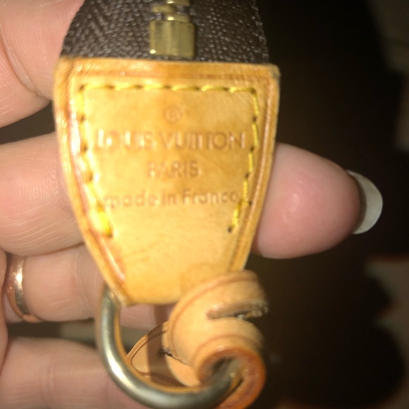 Louis Vuitton 100% authentic โค๏ธโค๏ธ - Picture 4 of 6